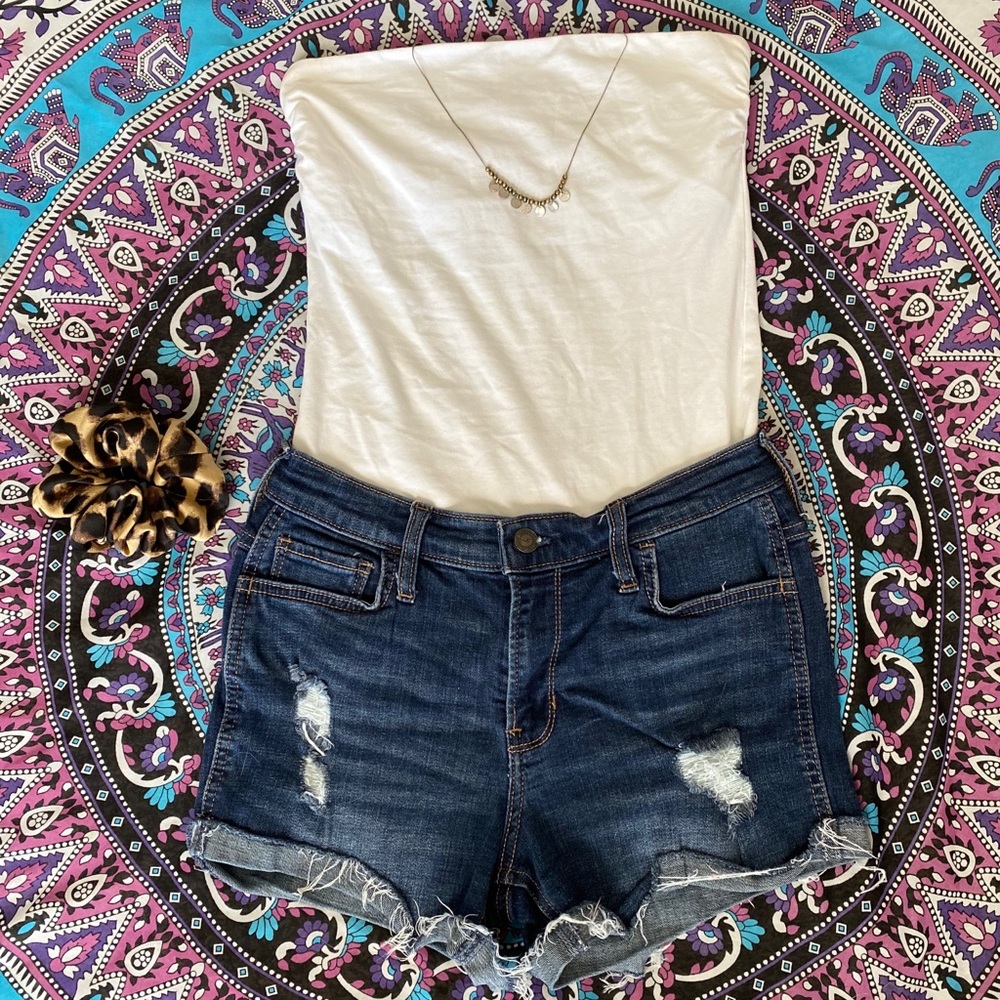 Hollister Mid Rise Shorts